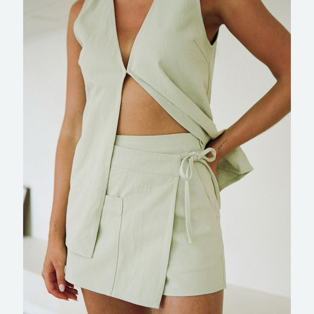 lorelai top and skort- mint